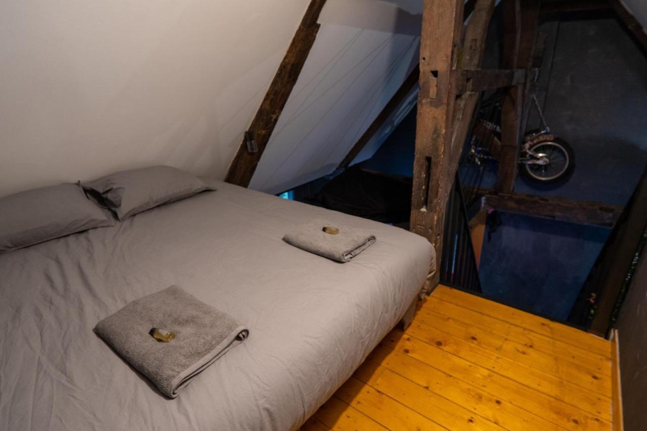 Capsule Art Deco - Jacuzzi - Netflix - Home Cinema - Arcade De Jeux & Nintendo Switch - 2 Chambres - Filet Suspendu Valenciennes Bagian luar foto