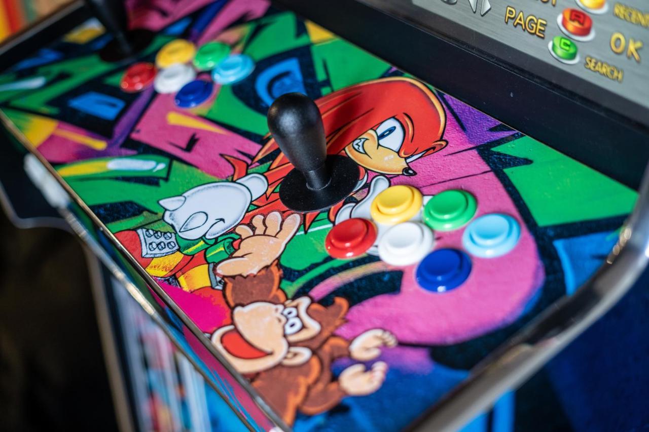 Capsule Art Deco - Jacuzzi - Netflix - Home Cinema - Arcade De Jeux & Nintendo Switch - 2 Chambres - Filet Suspendu Valenciennes Bagian luar foto